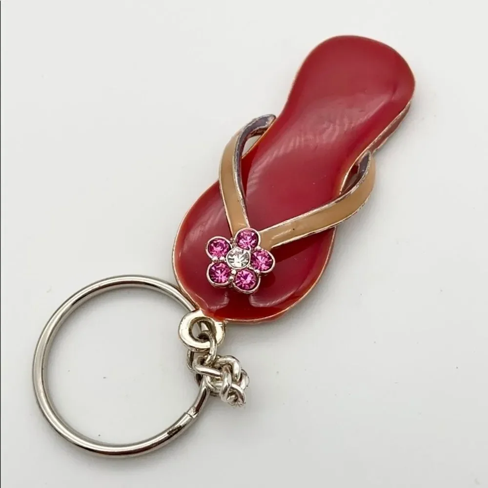 🍭4/$20  Metal and enamel flower flip flop keychain